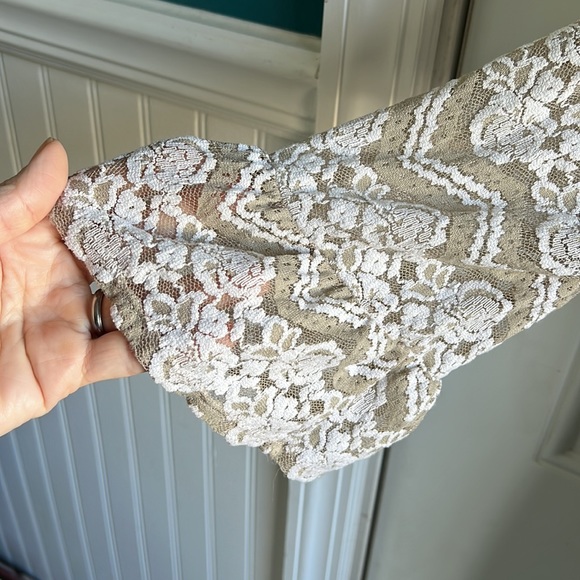 Cream Rabbit Rabbit Rabbit dress - Picture 2 of 5